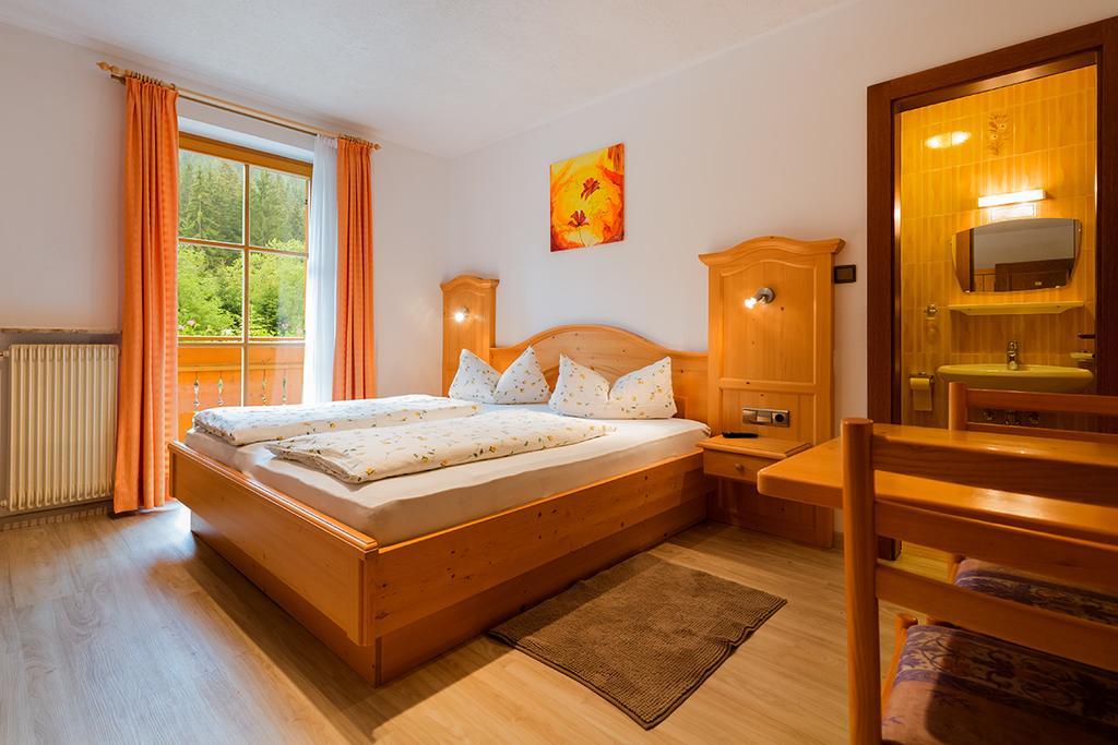 라시네스 Garni Bergland B&B 외부 사진