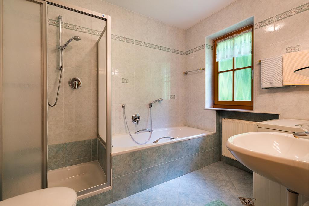 라시네스 Garni Bergland B&B 외부 사진
