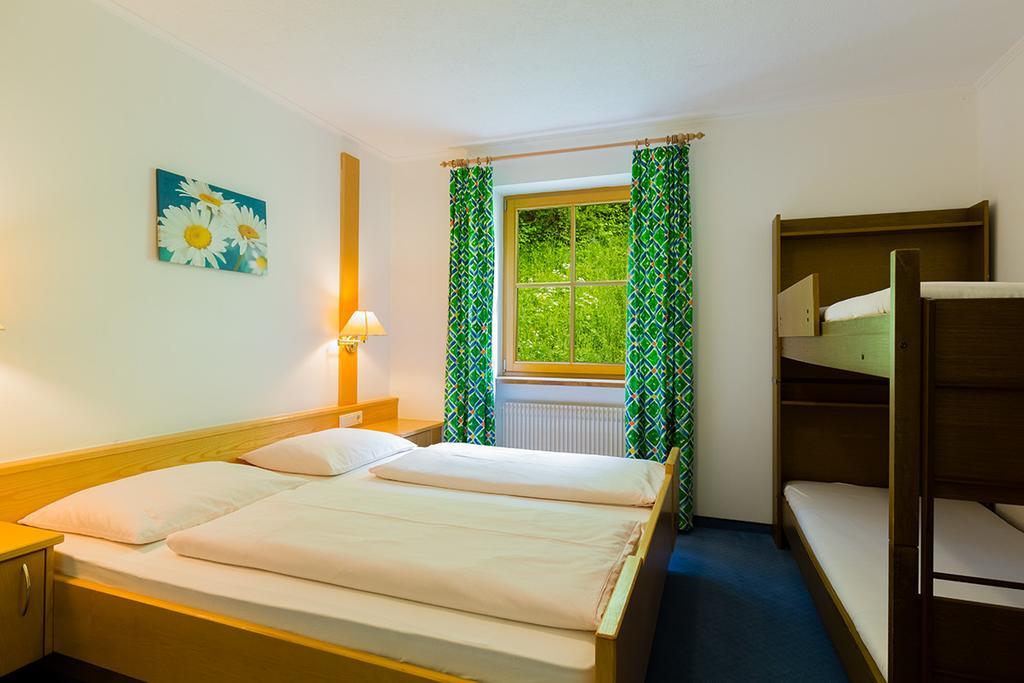 라시네스 Garni Bergland B&B 외부 사진